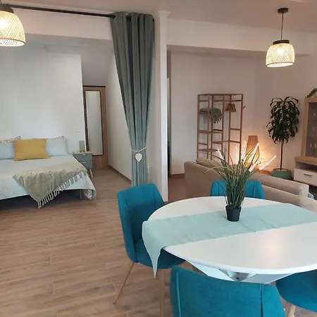 شقة Espiche Near Da Luz